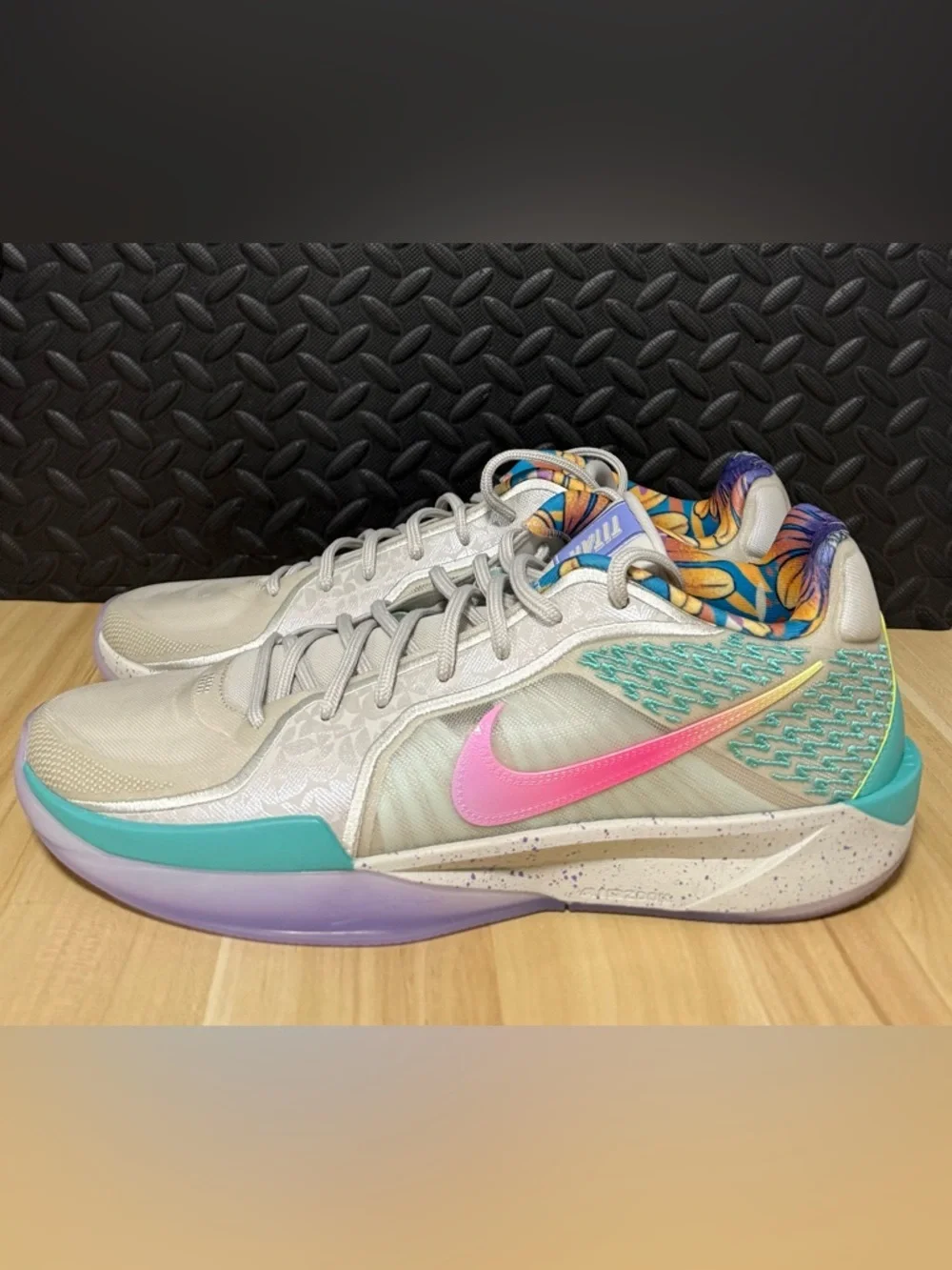 Nike Sabrina 2 Titan Make Space IH8554-001 Womens Size 15.5 Mens‎ Size 14